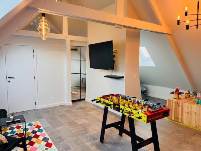 Family Appartement 'Marieo' With Game Room And Outdoor Facilities Gistel Exterior foto